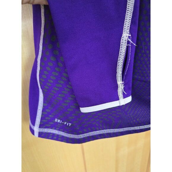 Nike Pro Purple Long Sleeve Quarter Zip Athletic Top workout running hiking gym - Picture 8 of 9
